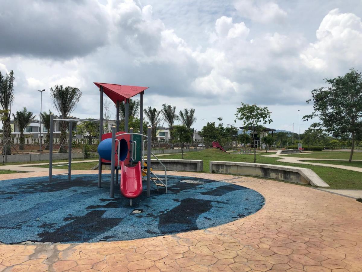 Evergreen 1 Homestay Kuantan Ngoại thất bức ảnh